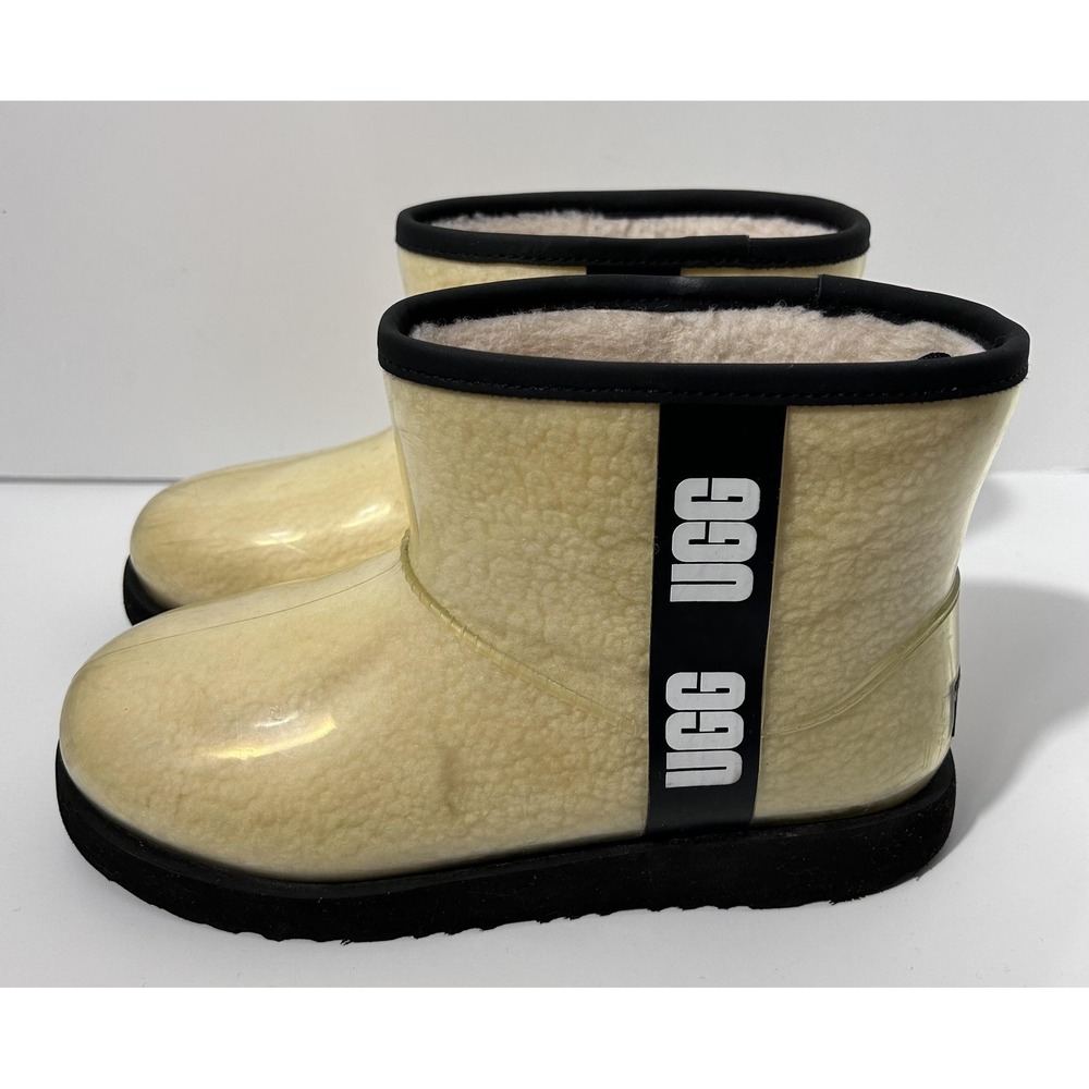 UGG Classic Clear Mini Boots Big Kids Size 5 Natural Waterproof 1112386K